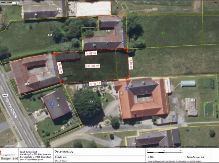 Objektbild: Vierkanthof mit großzügigen Nebengebäuden im kleinen Dorfverband - ca. 5.600 m² Grundzukauf möglich!