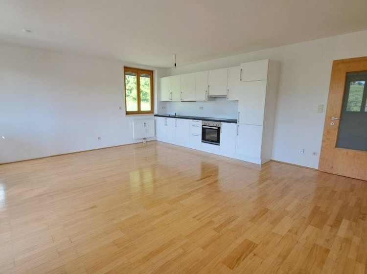 Objektbild: !! Kaufoption möglich !! Sonnige 3-Zimmer-Wohnung mit Balkon und Carport Nähe Feldbach